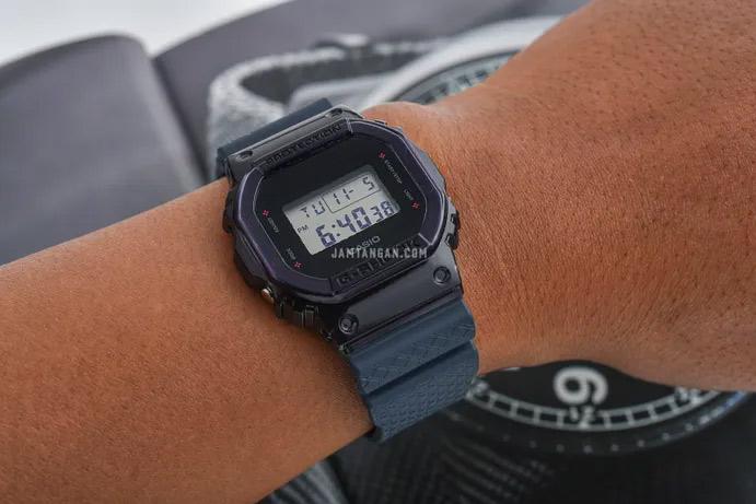 Наручные часы  Casio  G-Shock Casio DW-5600NNJ-2E (фото 7)