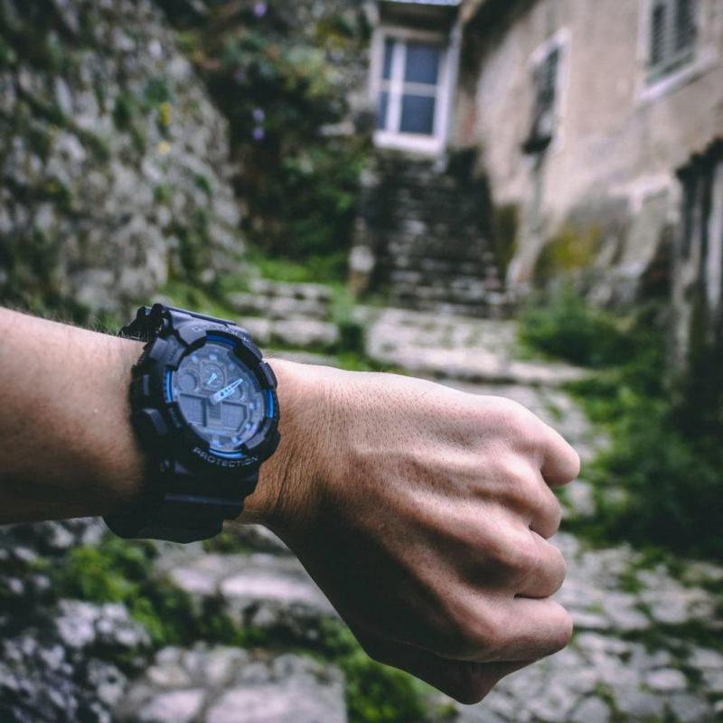 Наручные часы  Casio  G-Shock Casio GA-100-1A2 (фото 1)