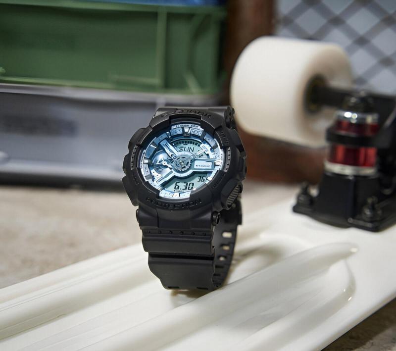 Наручные часы  Casio  G-Shock Casio GA-110CD-1A2 (фото 2)