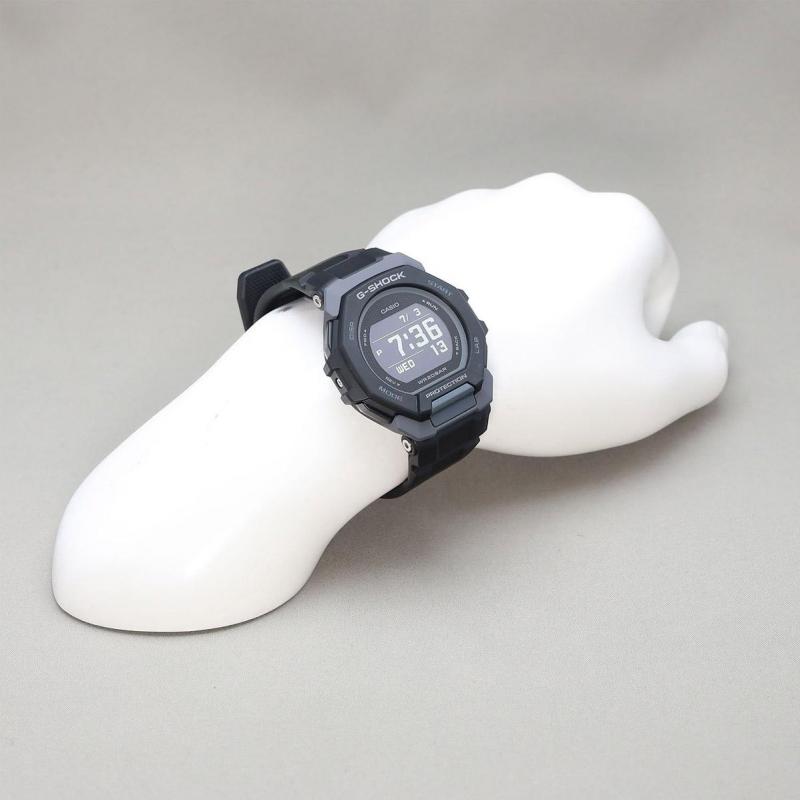 Наручные часы  Casio  G-Shock Casio GBD-300-1E (фото 1)