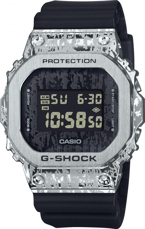 Наручные часы  Casio  G-Shock Casio GM-5600GC-1E (фото 1)