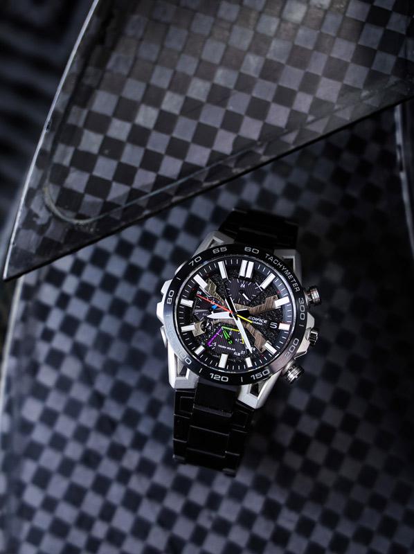 Наручные часы  Casio  Edifice Casio EQB-2000DC-1A (фото 3)