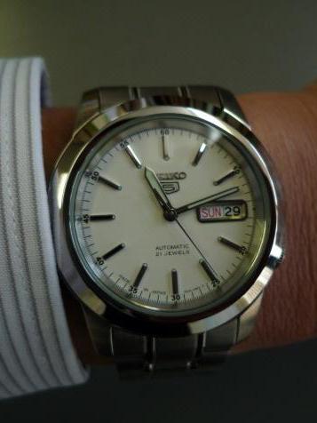 Наручные часы  Seiko  Seiko 5 Seiko SNKE49J1 (фото 3)
