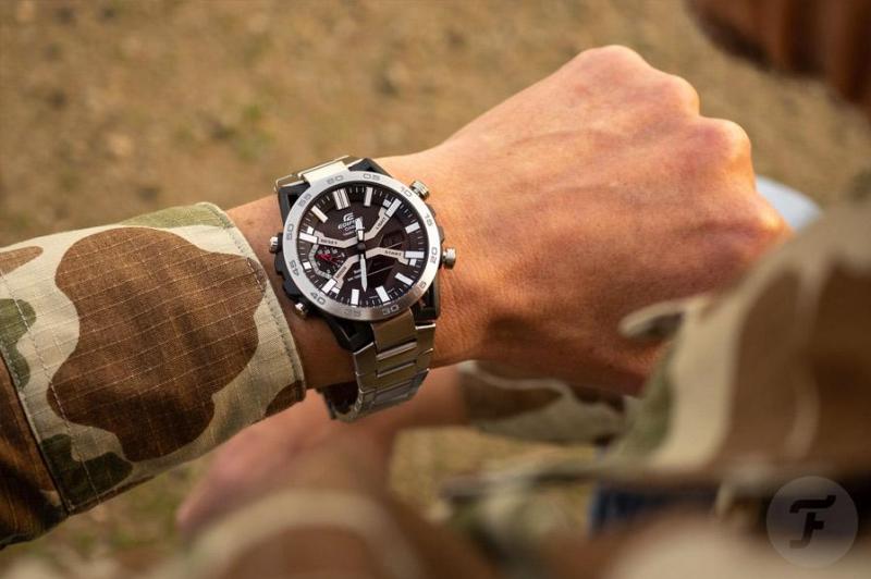 Наручные часы  Casio  Edifice Casio ECB-2000D-1A (фото 7)