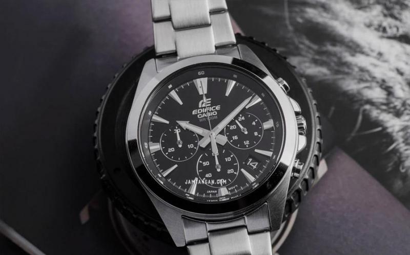 Наручные часы  Casio  Edifice Casio EFV-630D-1A (фото 3)
