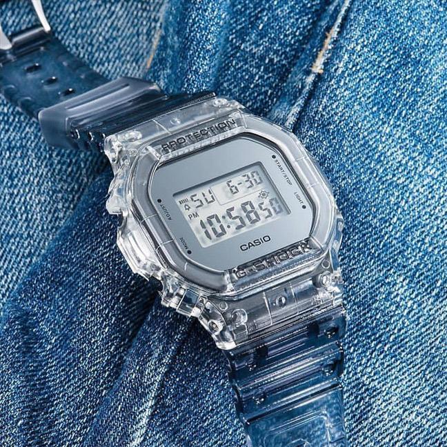 Наручные часы  Casio  G-Shock Casio DW-5600SK-1E (фото 16)