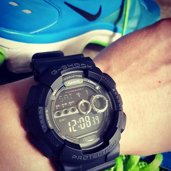 Наручные часы  Casio  G-Shock Casio GD-100-1B (фото 13)